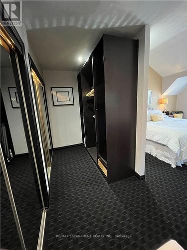 56 King Street W, Hamilton, ON 