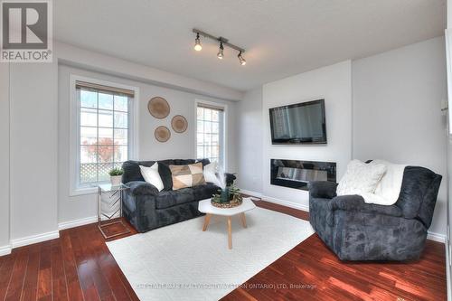 38 Heatherwood Place, Kitchener, ON - Indoor Photo Showing Living Room With Fireplace