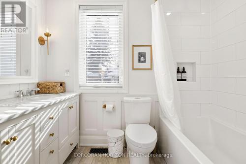 320 Whitmore Drive, Waterloo, ON - Indoor Photo Showing Bathroom