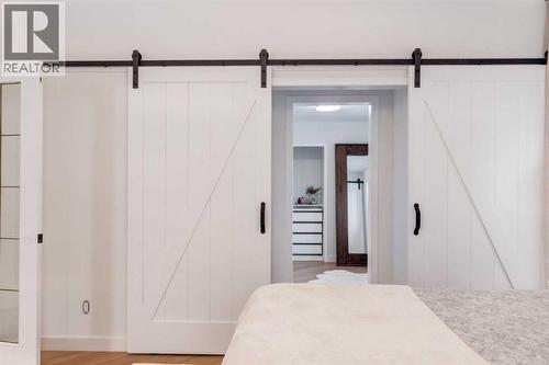 113 Straddock Terrace Sw, Calgary, AB - Indoor Photo Showing Other Room