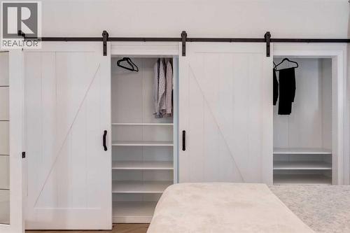 113 Straddock Terrace Sw, Calgary, AB - Indoor