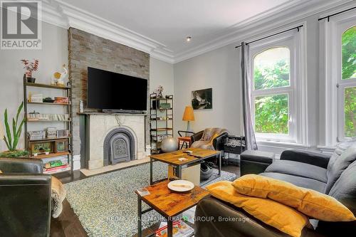 460 Wilbrod Street, Ottawa, ON - Indoor Photo Showing Living Room