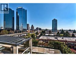 603 6461 TELFORD AVENUE  Burnaby, BC V6H 0B7