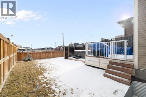 8 Emberside Glen, Cochrane, AB - Outdoor