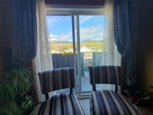 107-335 33 Highway, Kelowna, BC - Indoor