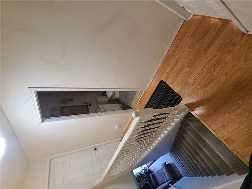 107-335 33 Highway, Kelowna, BC - Indoor Photo Showing Other Room