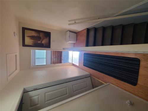 107-335 33 Highway, Kelowna, BC - Indoor Photo Showing Other Room With Fireplace