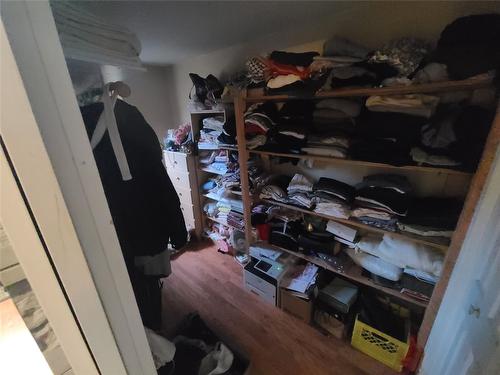 107-335 33 Highway, Kelowna, BC - Indoor Photo Showing Other Room