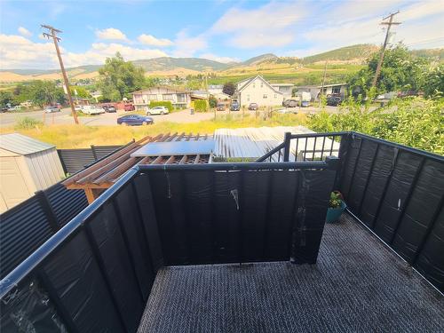 107-335 33 Highway, Kelowna, BC - Outdoor With View