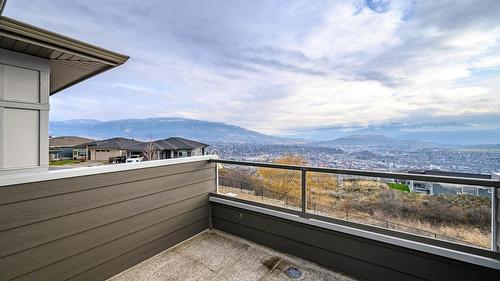 5119 Turtle Pond Place, Vernon, BC - Indoor Photo Showing Bathroom