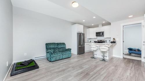 5119 Turtle Pond Place, Vernon, BC - Indoor Photo Showing Kitchen With Double Sink