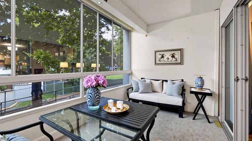 205-200 Hollywood Road, Kelowna, BC - Indoor