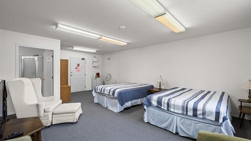 205-200 Hollywood Road, Kelowna, BC - Indoor Photo Showing Bedroom