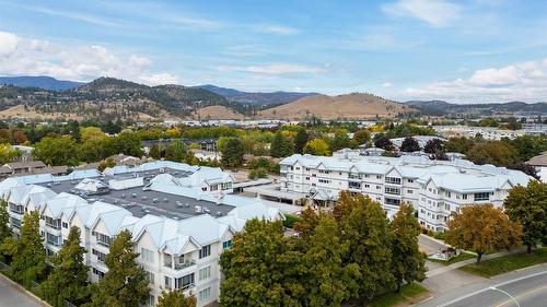 205-200 Hollywood Road, Kelowna, BC - Outdoor With View