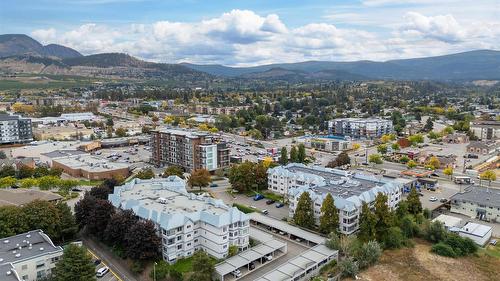 205-200 Hollywood Road, Kelowna, BC - Outdoor With View