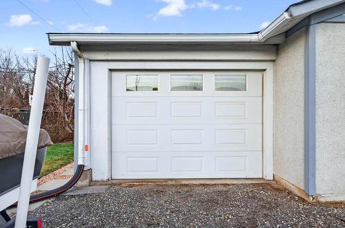 204 Fairview Avenue, Kamloops, BC - Outdoor With Exterior
