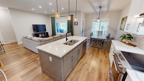 144 River Drive, Cranbrook, BC - Indoor