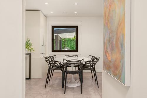 3403 20Th Street, Vernon, BC - Indoor