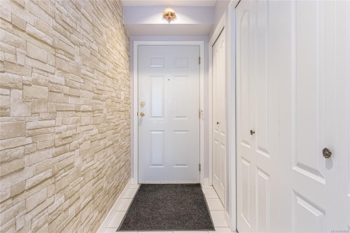 305B-3000 Oak St, Chemainus, BC - Indoor Photo Showing Other Room