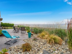 1701 Admiral Tryon Blvd  French Creek, BC V9P 1Y1