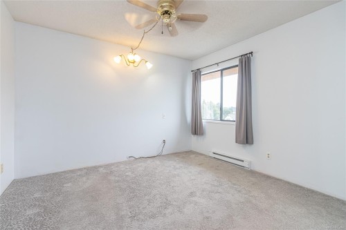 #402-435 Festubert St, Duncan, BC - Indoor Photo Showing Other Room