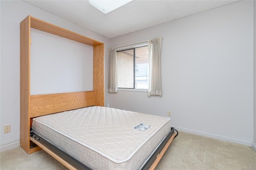 #402-435 Festubert St, Duncan, BC - Indoor Photo Showing Bedroom