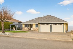 6516 Groveland Dr  Nanaimo, BC V9V 1V4