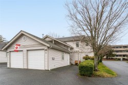 6-571 Bradley St  Nanaimo, BC V9S 1B9