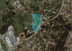 3876 Holland Ave  Saanich, BC V8Z 5K1