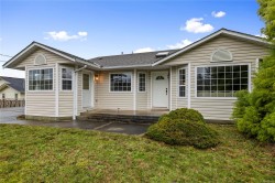 513 Rowan Dr  Qualicum Beach, BC V9K 1K1