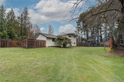 5787 Woodlands Rd  Sooke, BC V9Z 0G4