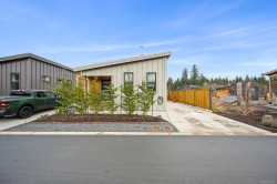 30-3025 Royston Rd  Cumberland, BC V9N 3P8