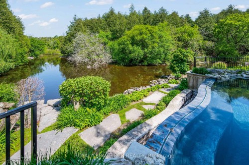 15 River Bluff Path, Guelph/Eramosa, ON - Outdoor