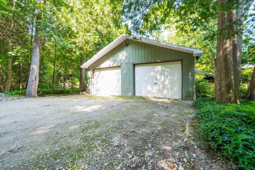 15 River Bluff Path, Guelph/Eramosa, ON - Outdoor