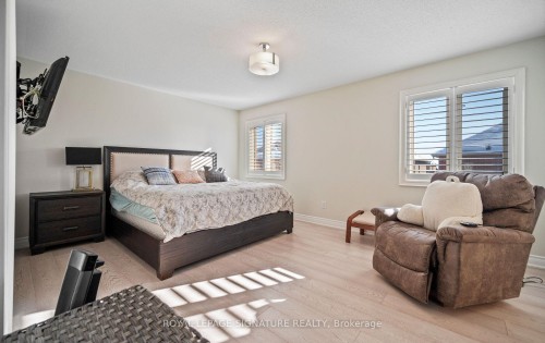5532 Ethan Drive, Mississauga, ON - Indoor Photo Showing Bedroom