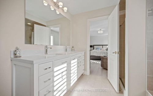 5532 Ethan Drive, Mississauga, ON - Indoor Photo Showing Bathroom
