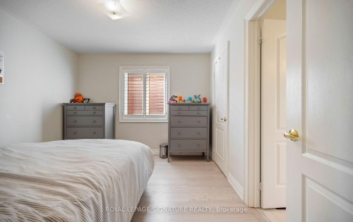 5532 Ethan Drive, Mississauga, ON - Indoor Photo Showing Bedroom