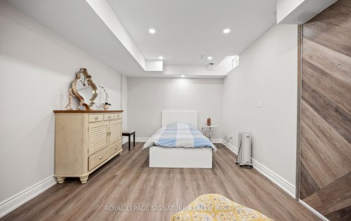 5532 Ethan Drive, Mississauga, ON - Indoor Photo Showing Bedroom