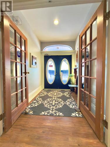 4 Main Road, Plate Cove West, NL 