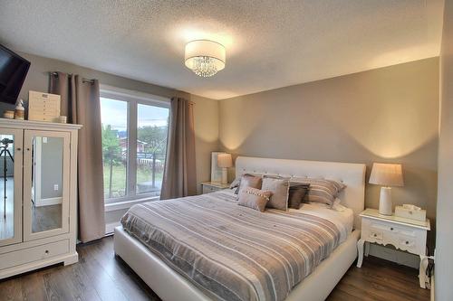 Chambre à coucher principale - 30 Rue Thibault, Val-D'Or, QC - Indoor Photo Showing Bedroom