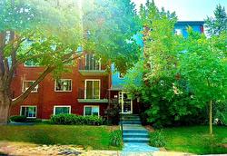 301-645 Place Chomedey  Laval (Chomedey), QC H7V 4B6