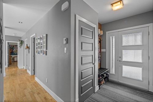 Hall d'entrée/Vestibule - 36 Ch. Du Sommet-De-La-Vallée, Harrington, QC - Indoor Photo Showing Kitchen