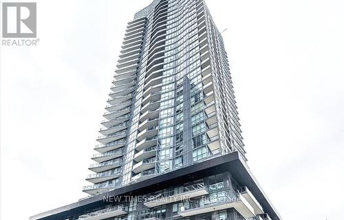 2011 - 30 ROEHAMPTON AVENUE  Toronto, ON M4P 0B9