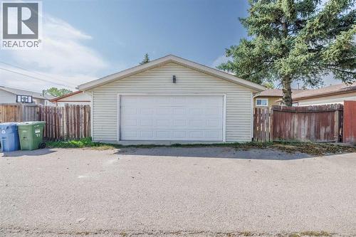 152 Falconridge Crescent Ne, Calgary, AB - Outdoor With Exterior