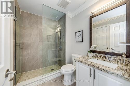 2196 Highcliffe Way, Oakville, ON - Indoor Photo Showing Bathroom