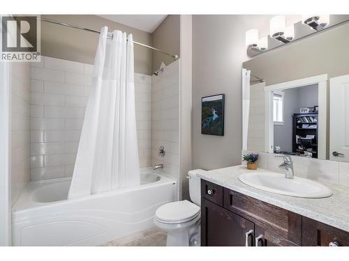 1836 Tower Ranch Boulevard Unit# 40, Kelowna, BC - Indoor Photo Showing Bathroom