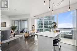 2909 - 20 BRUYERES MEWS  Toronto, ON M5V 0G8