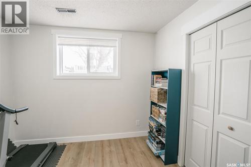 346 Brock Crescent, Saskatoon, SK - Indoor Photo Showing Gym Room