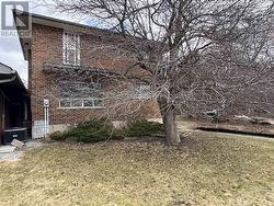 915 TAUNTON ROAD E Whitby, ON L1R 3L7