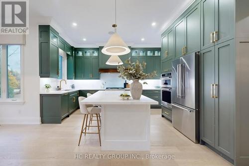 6077 HILLSDALE DRIVE  Whitchurch-Stouffville, ON L4A 3B7